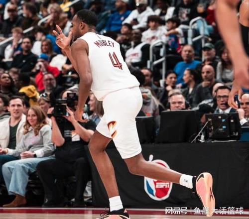 日未来城万,科广场盛大,举办青岛海,足球即时比分,实况比分,沙发比分,赛果,sofa,score