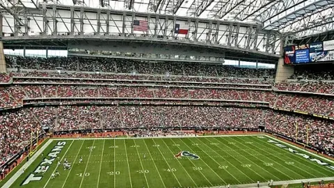 梅西告别诺坎普，告别战恐成终章